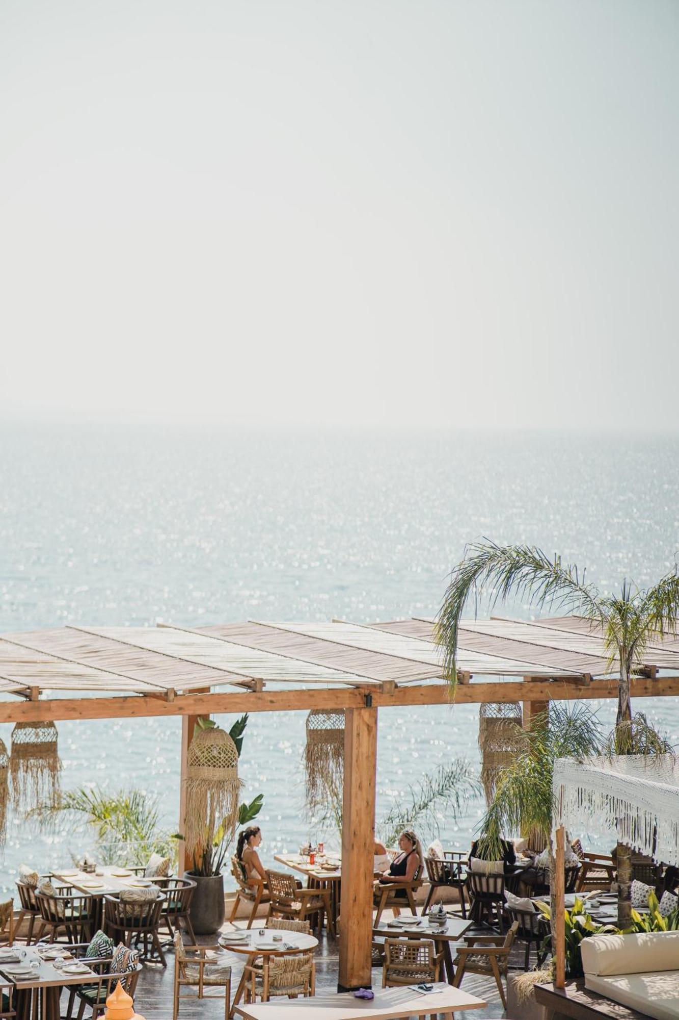 Lost Seaside Hotel Sarandë 외부 사진