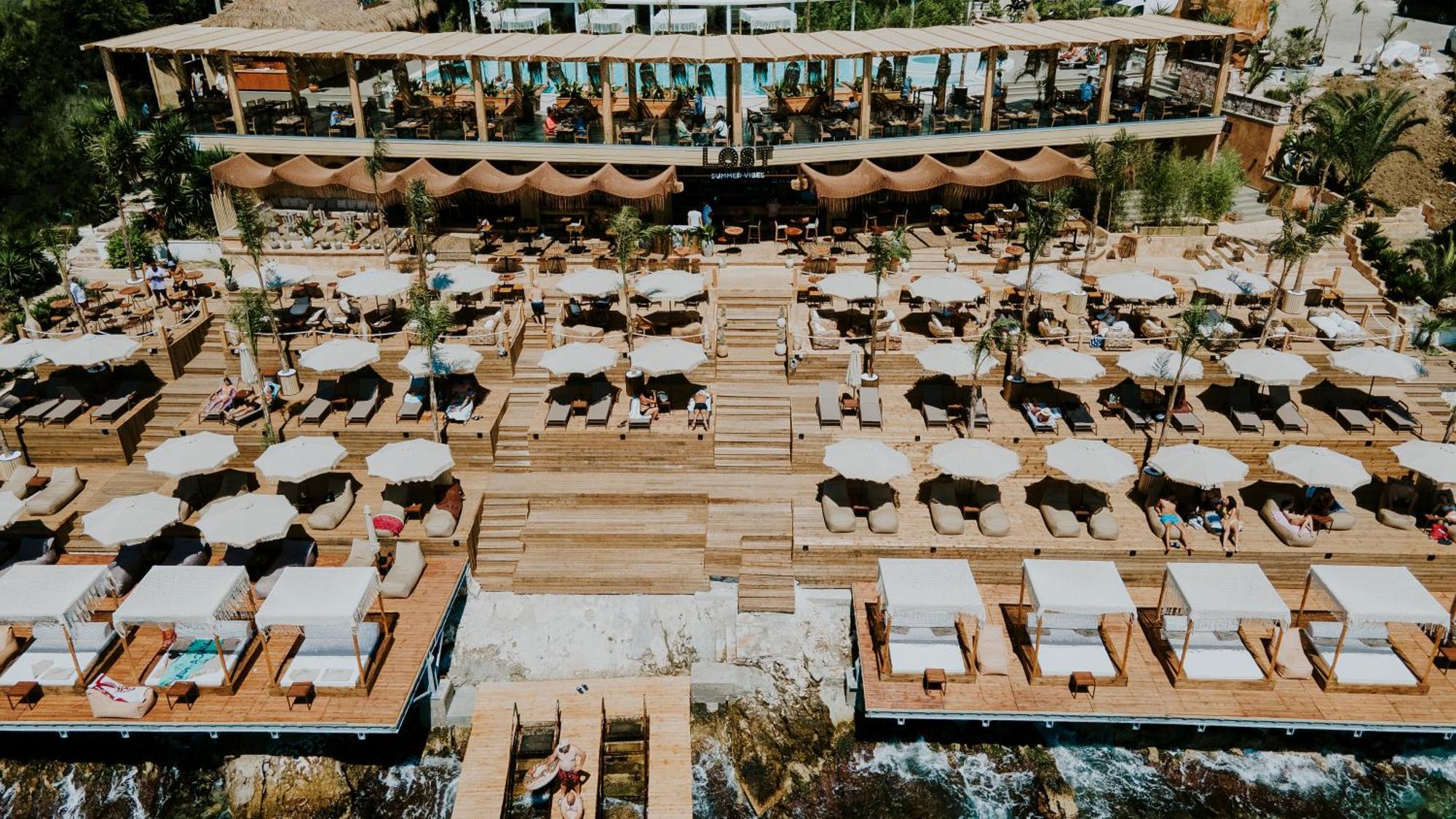 Lost Seaside Hotel Sarandë 외부 사진